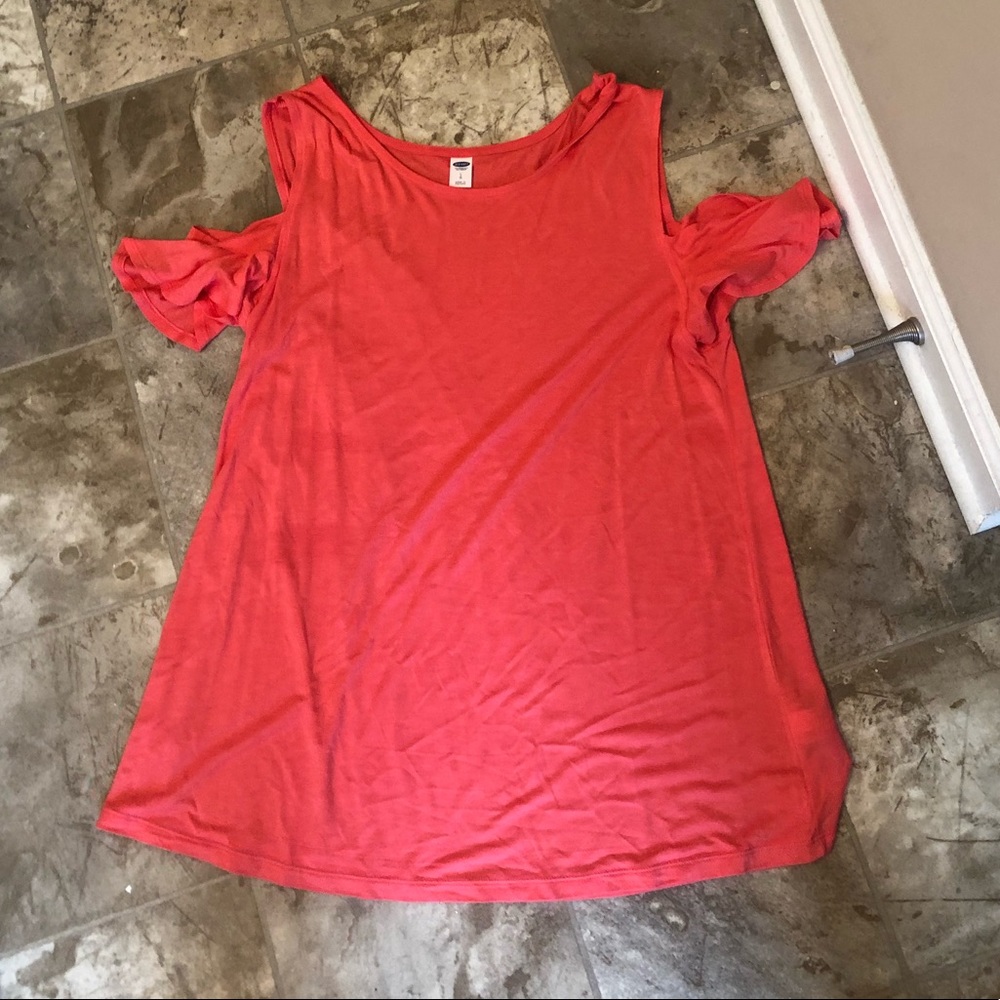 Off the shoulder ruffled tank